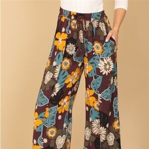NWT! PURPLE YELLOW PRINTED TULIP PANTS